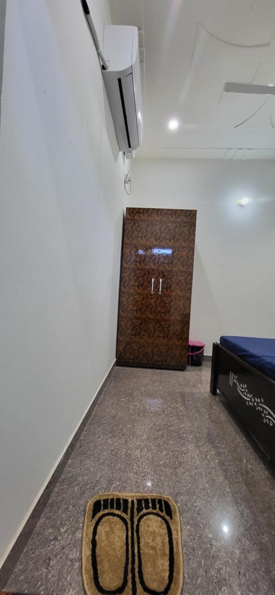 House Of Krishna Hotel Vrindavan Exterior photo