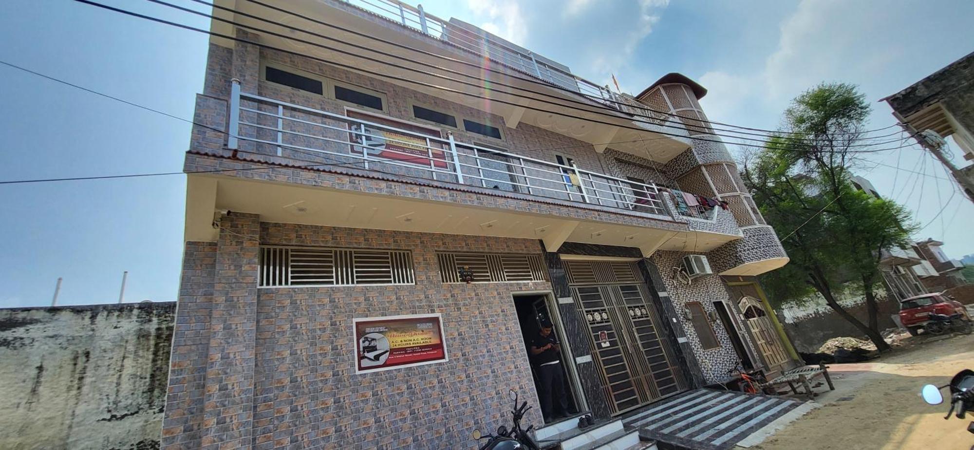 House Of Krishna Hotel Vrindavan Exterior photo